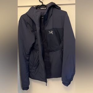 Arc’Teryx Proton lightweight hoody men’s jacket Medium